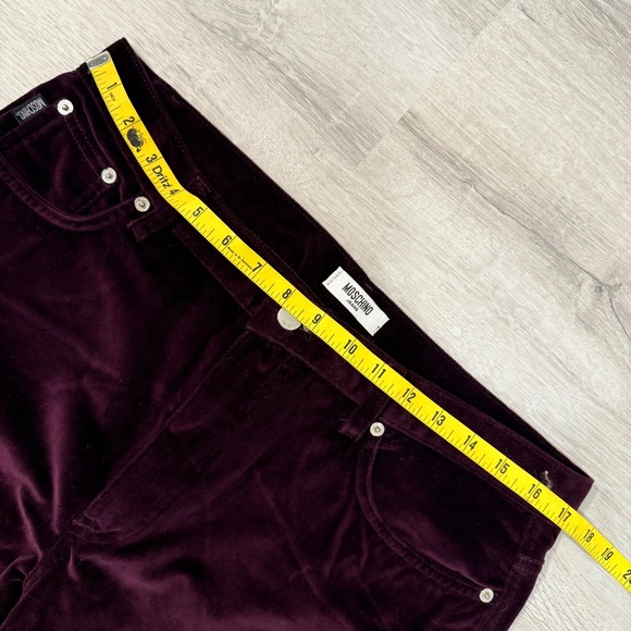 Vintage MOSCHINO Men’s Purple Velvet Jeans Size 34 - Picture 5 of 13